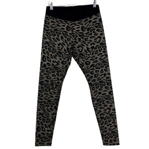 HUE Leopard Animal Print leggings SZ M